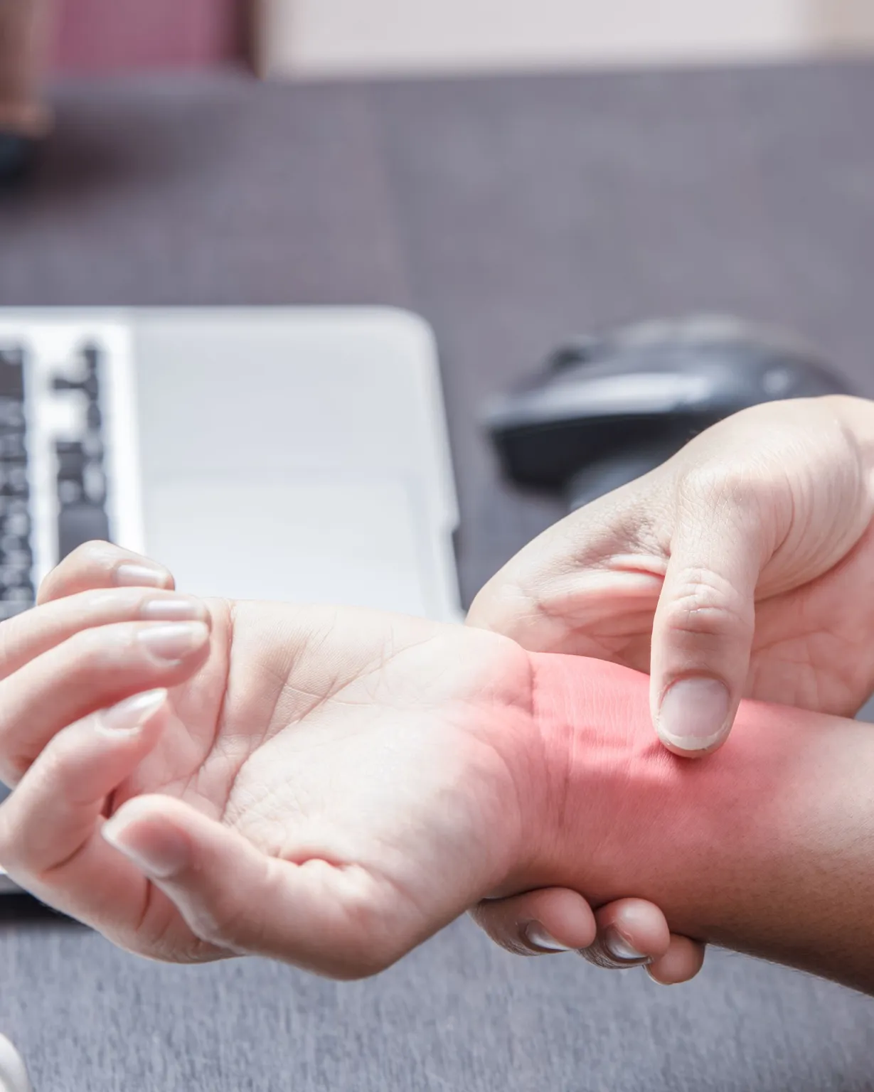 Carpal tunnel chiropractic care in Lenexa Kansas